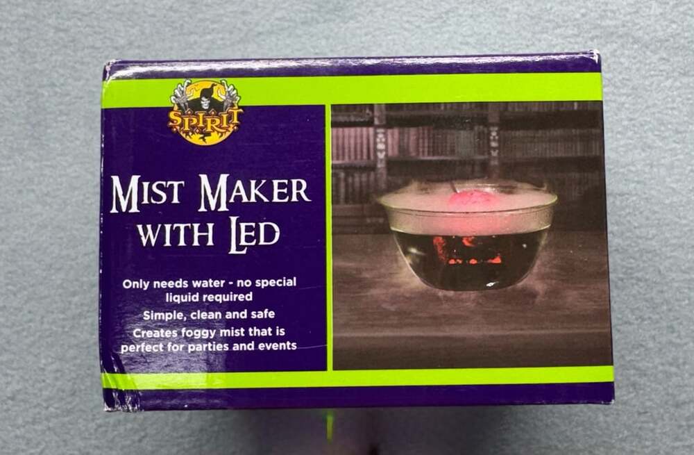 Spirit Halloween Mist Maker With LED
